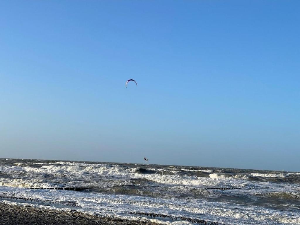 Exclusive Fewo In Warnemuende, 150M To The Beach, 2 Bathrooms, 2 Bedrooms, Sauna, Wifi And Much More. 罗斯托克 外观 照片