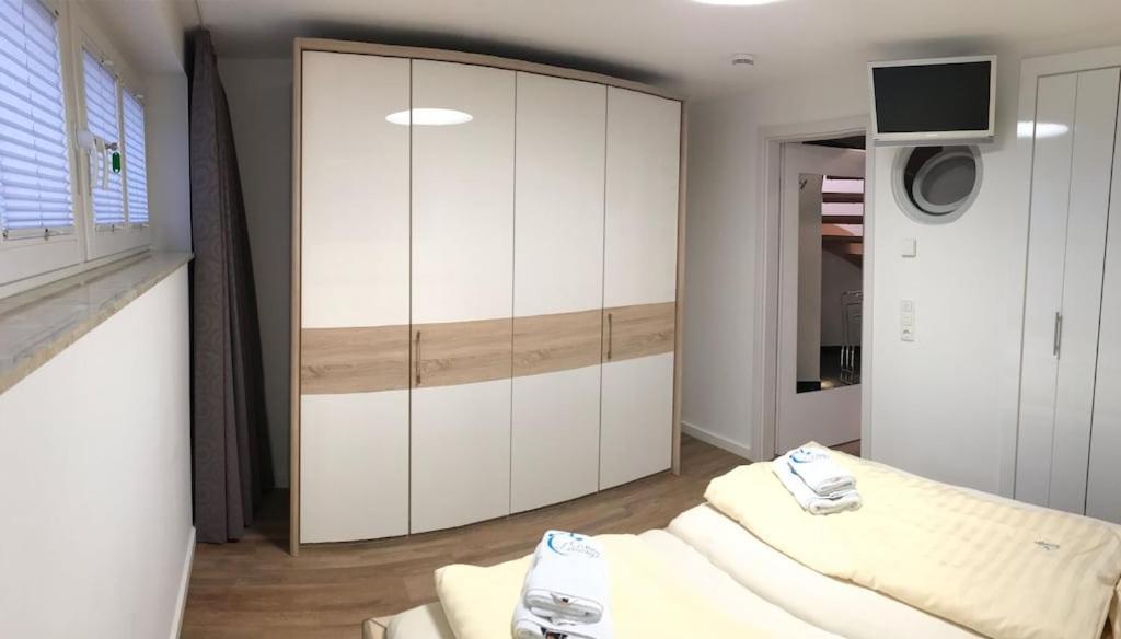 Exclusive Fewo In Warnemuende, 150M To The Beach, 2 Bathrooms, 2 Bedrooms, Sauna, Wifi And Much More. 罗斯托克 外观 照片